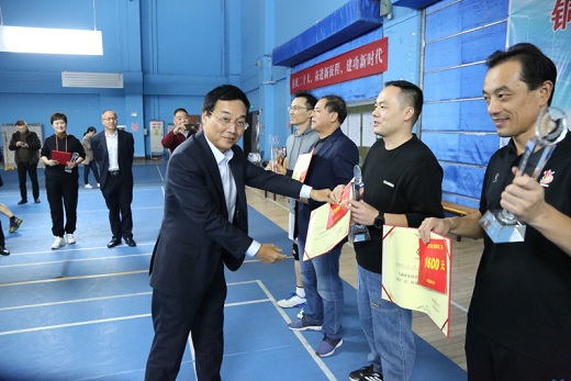铜化集团第十届职工羽毛球比赛落幕