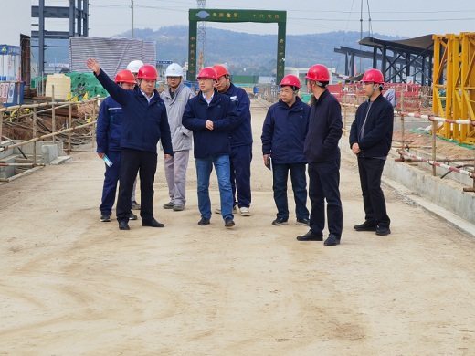吴亚实地调研集团公司在宜昌各企业