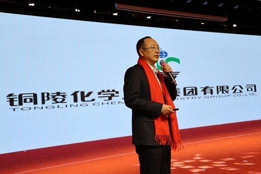 春节来临之际，集团公司领导通过上门、打电话等方式，慰问了集团公司级退休老领导，给他们送去企业的关爱和节日祝福。 集团公司总经理吴亚在张凤腾、蔡惠民（省劳模）家中慰问时，向他们通报了集团公司去年的经营业绩、当前面临的困难与挑战、2026年的工作目标和措施、下一步的发展思路发展方向。集团公司党委书记、工会主席汪华慰问了袁菊兴、马国校。集团公司副总经理陈胜前慰问了陈孝厚、古卫国。集团公司副总经理陈彬慰问了江兴海、王志强。集团公司副总经理查文泉慰问了王世俊（省劳模）、潘建。集团公司副总经理潘明慰问了汪永华、王庆成