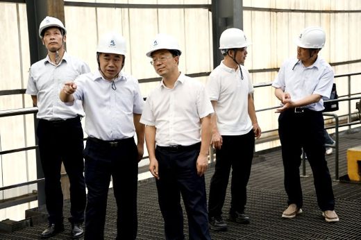 叙永县政协来集团公司考察交流